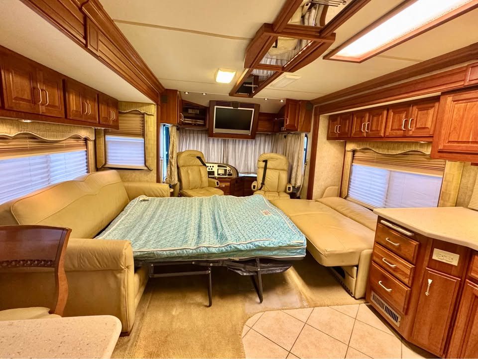 Fleetwood dinette and galley