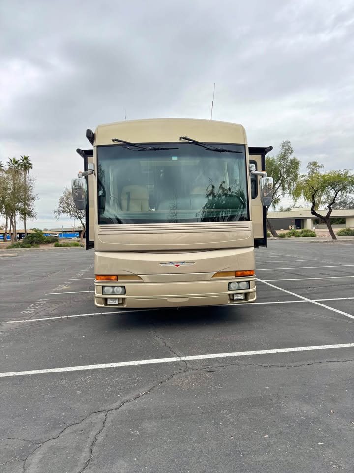 Fleetwood front view